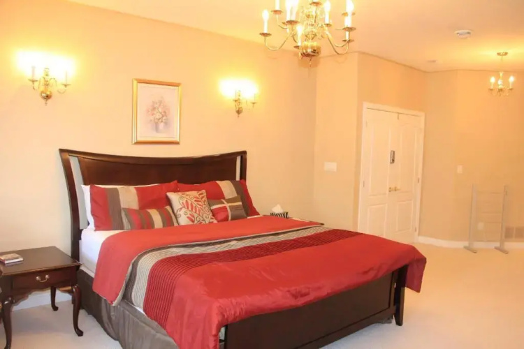 The White House Boutique Bed & Breakfast