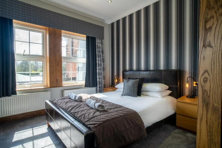 Balmer Lawn Hotel