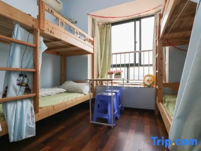 Bed in Dorm (male dorm)