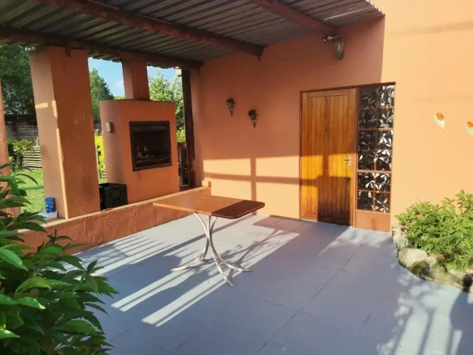 3 Bedrooms Cottage