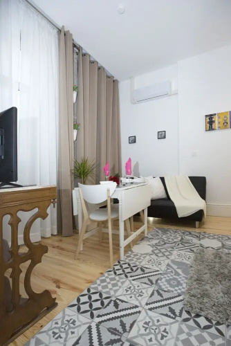 Comendador 1895 Apartment 1