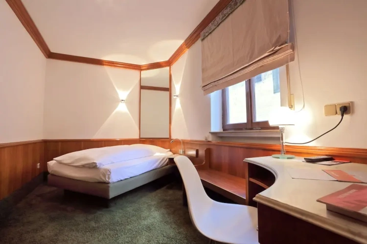 Economy Single room