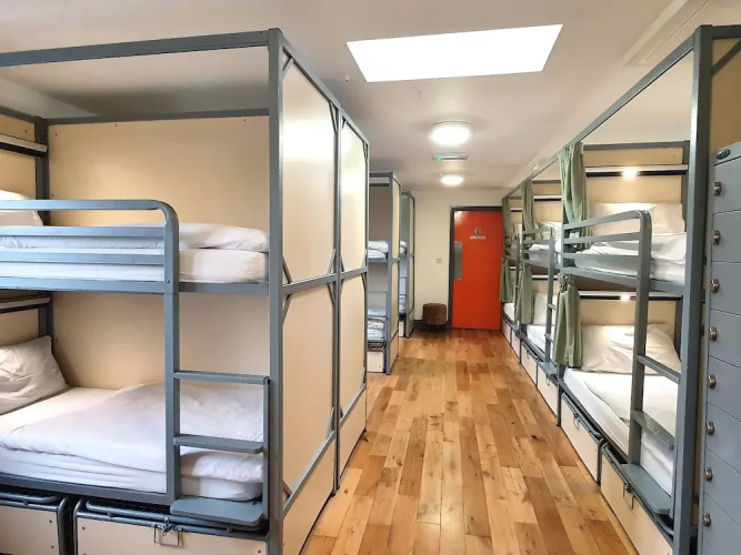 Galway City Hostel & Bar