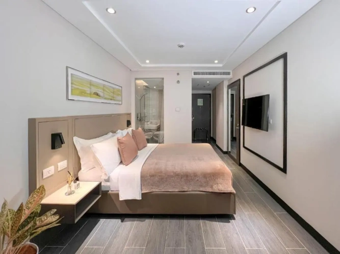 1 Bedroom Suite