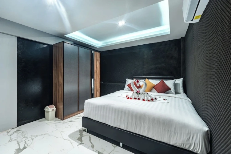 3 Bedrooms Apartment with sea view