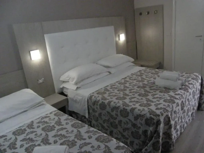 Economy Quadruple room