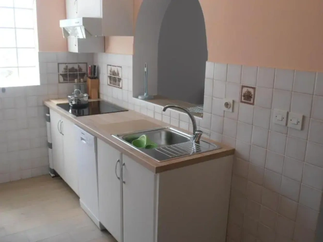 3 Bedrooms Apartment