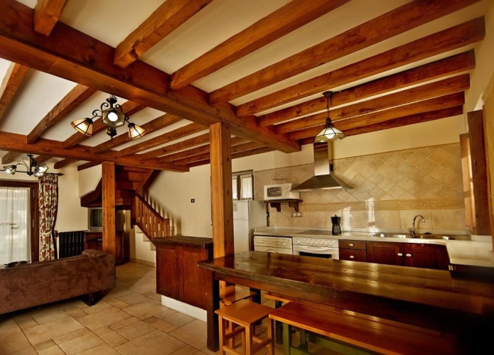 3 Bedrooms Cottage