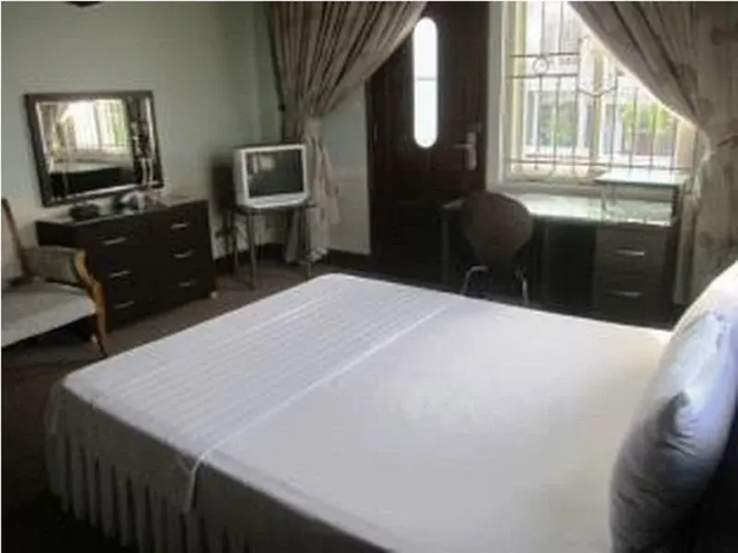 Hac Trang Hotel