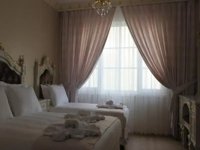Standard Double room with partial sea view
