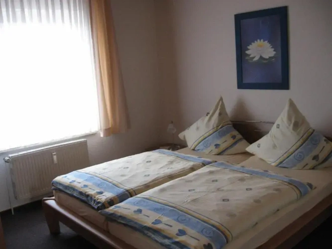 2 Bedrooms Single Apartment