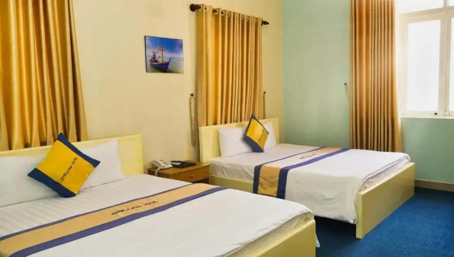 Superior Triple room
