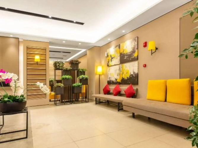Homeinn Plus Hotel (Anshun Huangguoshu Avenue Xintiandi) - Anshun