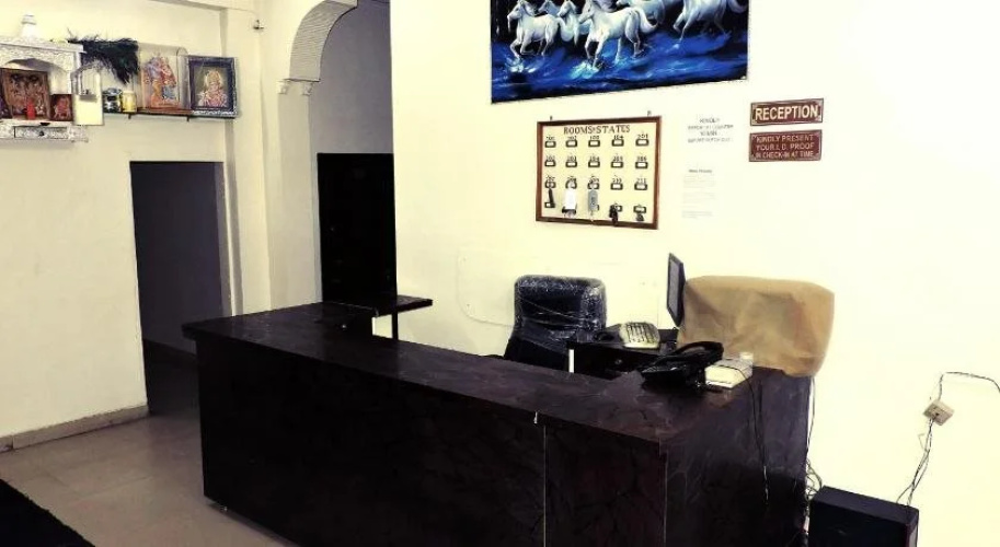 Hotel Gokul