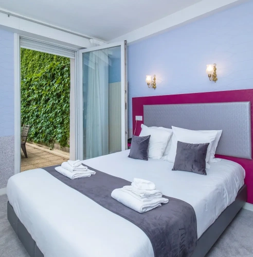 Superior Quadruple room