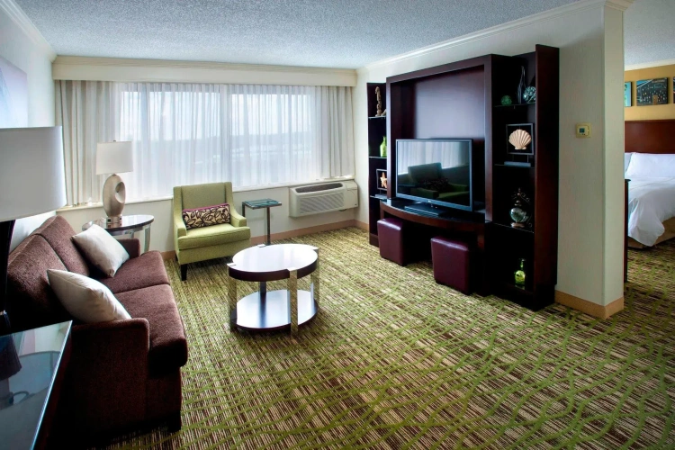 2 Bedrooms Double Suite