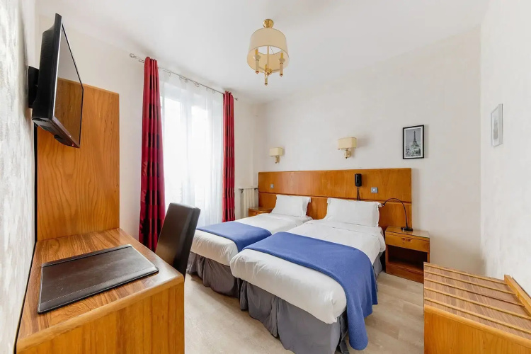 Crystal Hotel