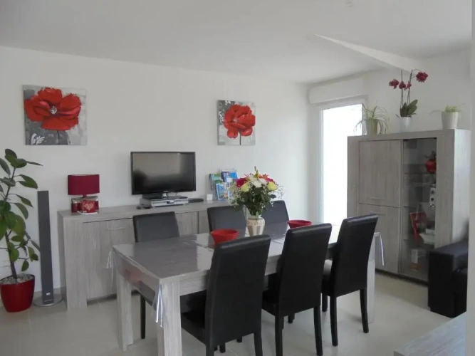 3 Bedrooms Cottage