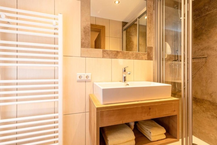 2 Bedrooms Apartment with balcony