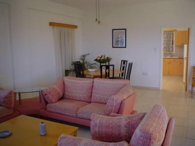 3 Bedrooms Villa