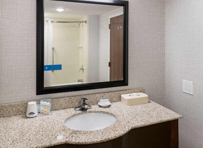 Hampton Inn & Suites Chicago-North Shore/Skokie photo 10
