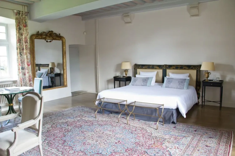 Luxury room