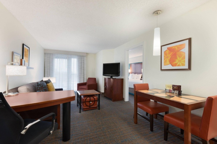 1 Bedroom Quadruple Suite