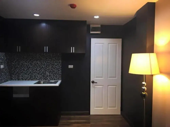 Legen condo & Luxury Service