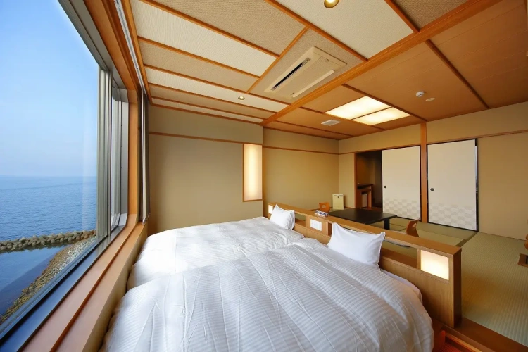Standard room with ocean view