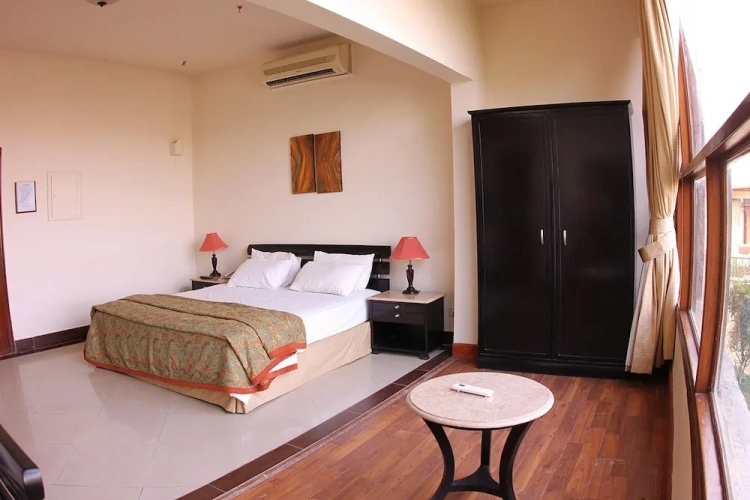 Deluxe Double room with balcony and with sea view