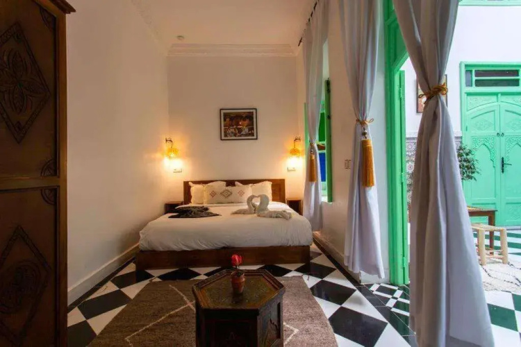 Riad Rose Meryam
