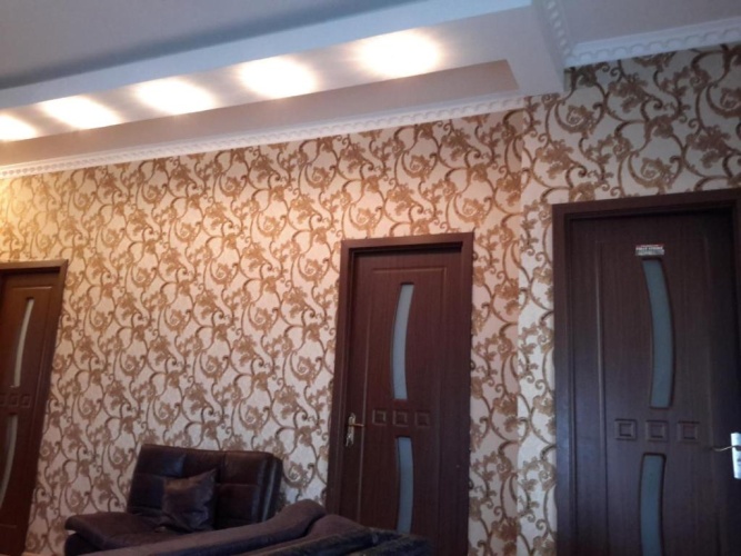 3 Bedrooms Apartment