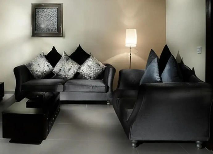 2 Bedrooms Apartment