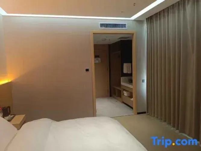 Standard Double room with view