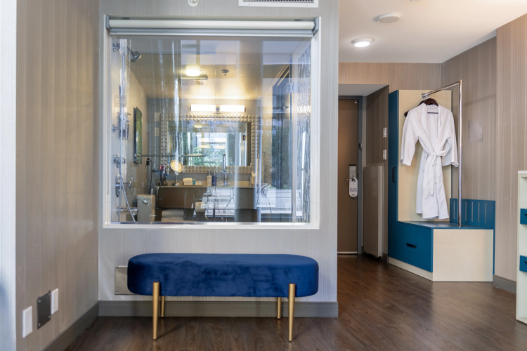 Hotel Blu Vancouver
