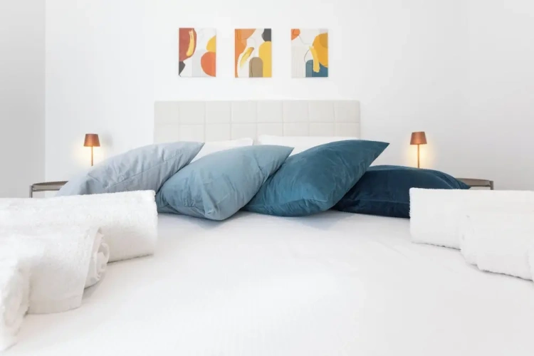 Deluxe Duplex room with balcony and with city view