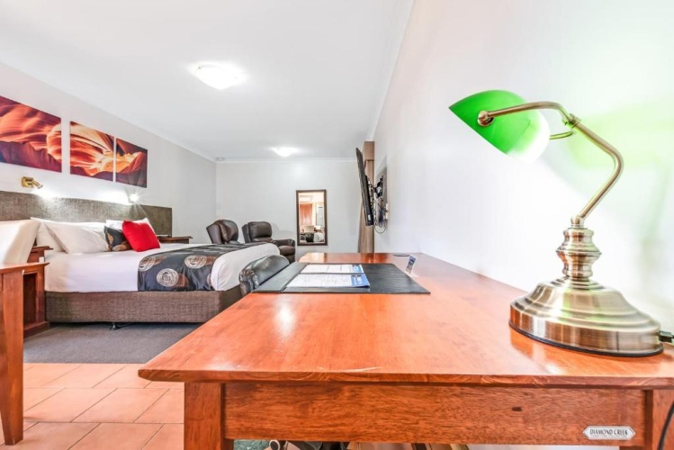 Double Suite