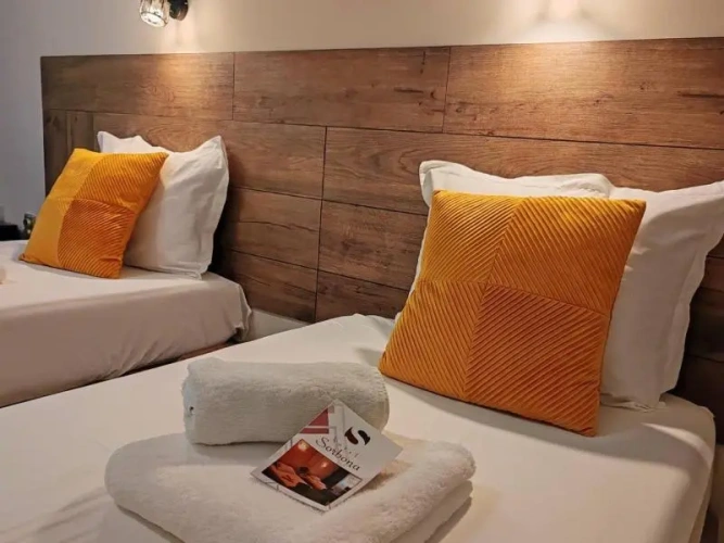 Standard Twin room with balcony