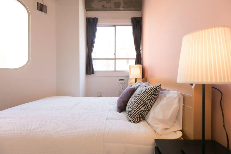 hostel DEN