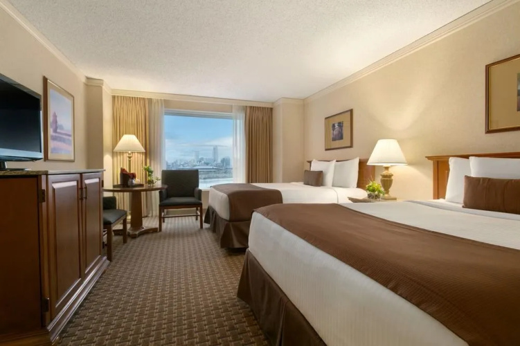 Harrah's Council Bluffs – A Caesars Destination