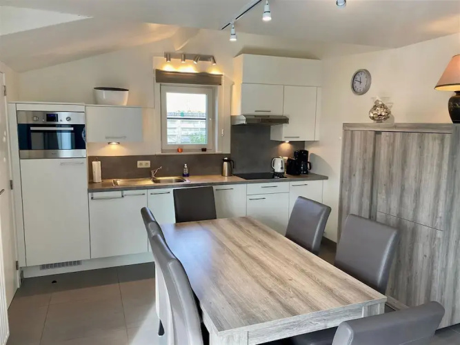 Stylish Westende Getaway