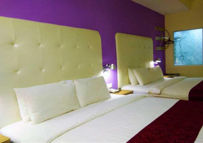 Lumut Suites