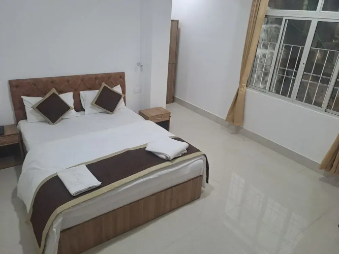 Hotel East Inn