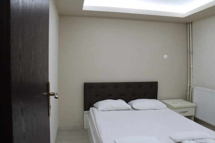 Economy (no window) Double room