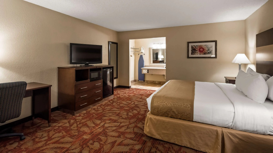 Best Western Pine Springs Inn