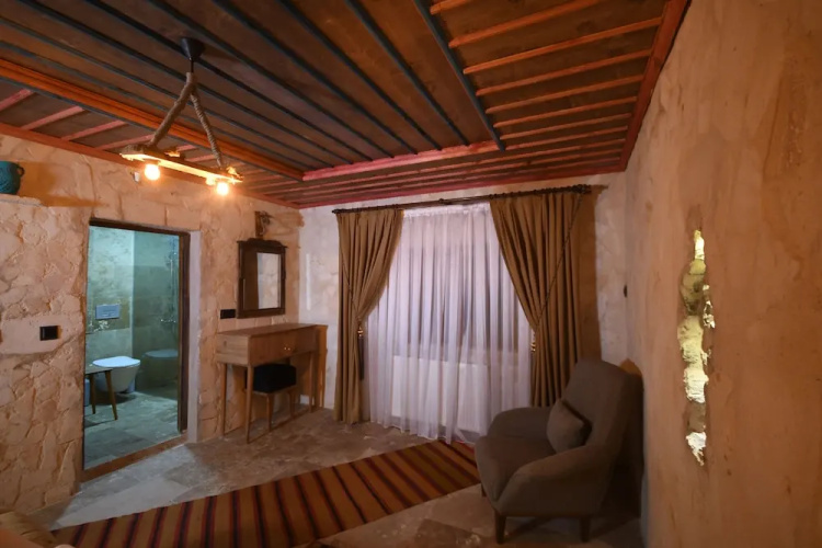 Stone Owl Hotel