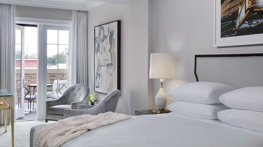 Deluxe Double Suite