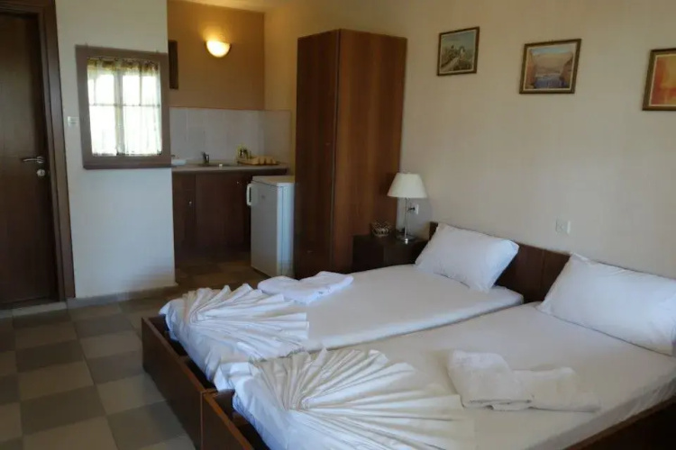 Maistrali Beach Hotel