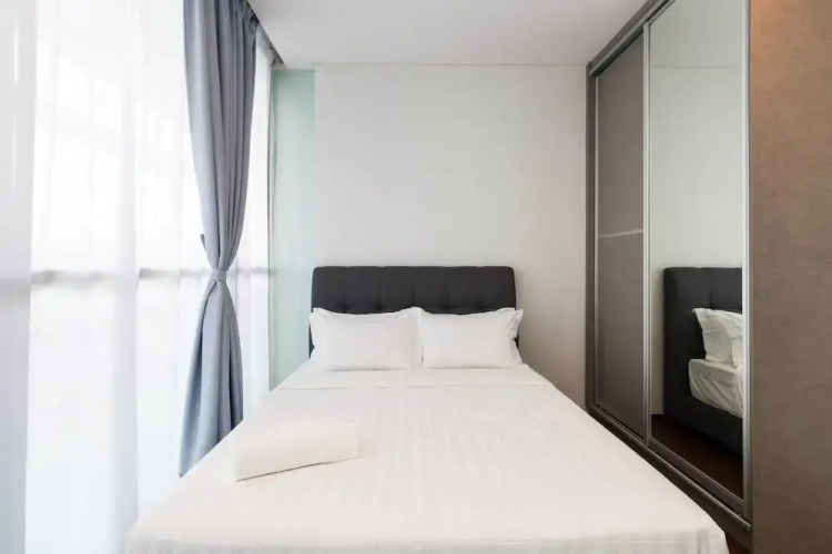 3BR Sky Views by GuestReady