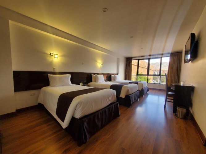 Standard Triple room